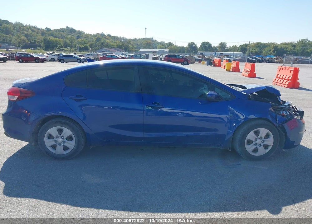 2017 KIA FORTE LX VIN: 3KPFK4A74HE086830