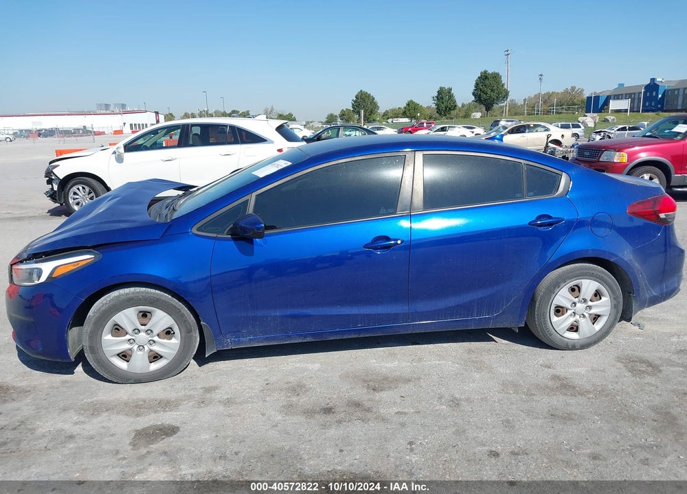 2017 KIA FORTE LX VIN: 3KPFK4A74HE086830