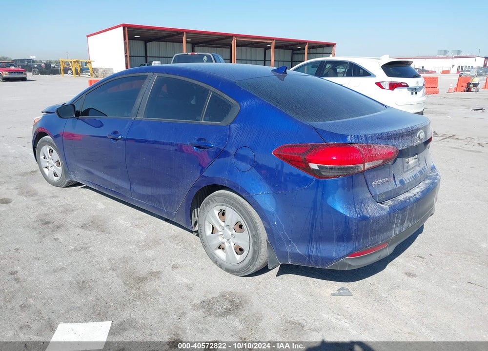 2017 KIA FORTE LX VIN: 3KPFK4A74HE086830