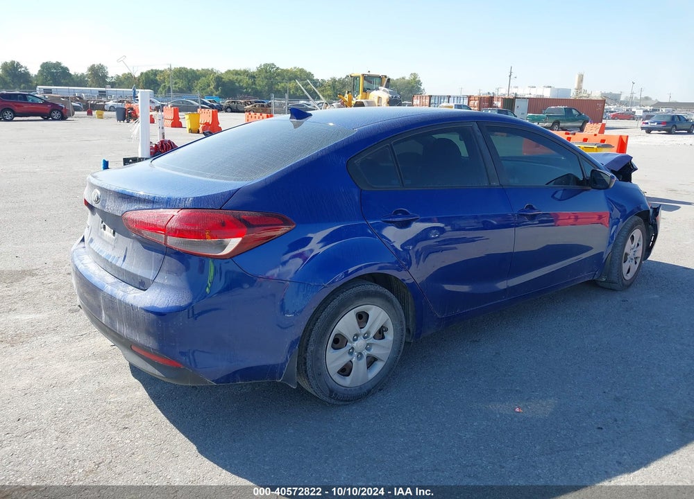 2017 KIA FORTE LX VIN: 3KPFK4A74HE086830