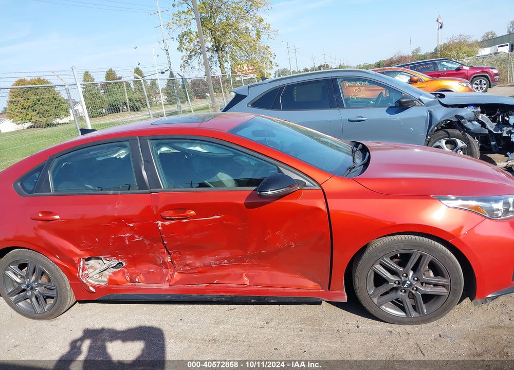 2021 KIA FORTE GT LINE VIN: 3KPF34AD0ME404729
