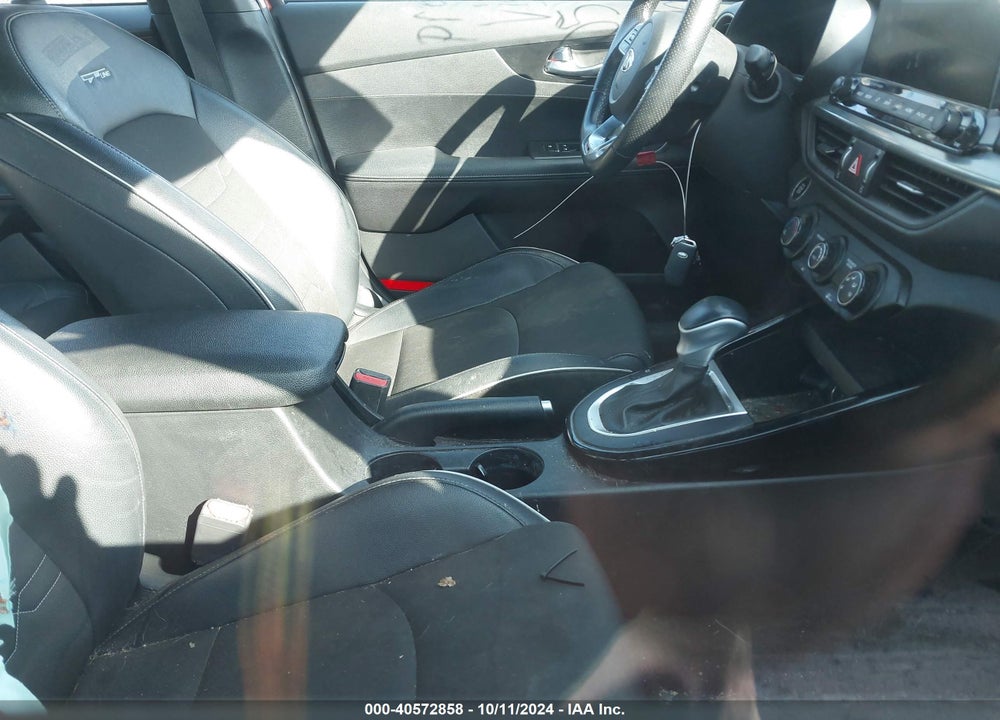 2021 KIA FORTE GT LINE VIN: 3KPF34AD0ME404729