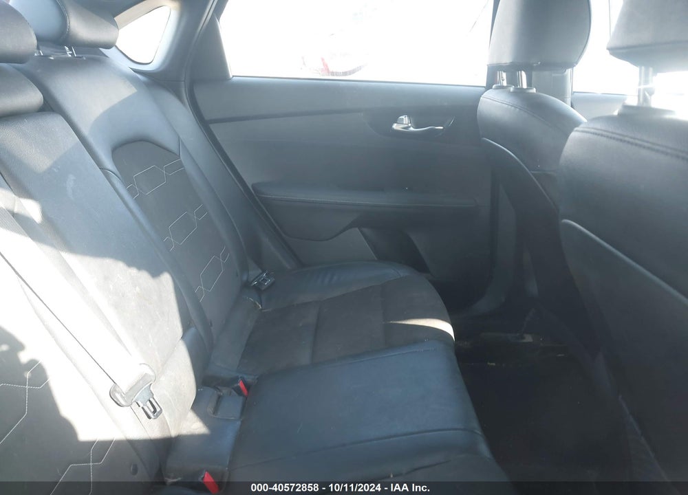 2021 KIA FORTE GT LINE VIN: 3KPF34AD0ME404729
