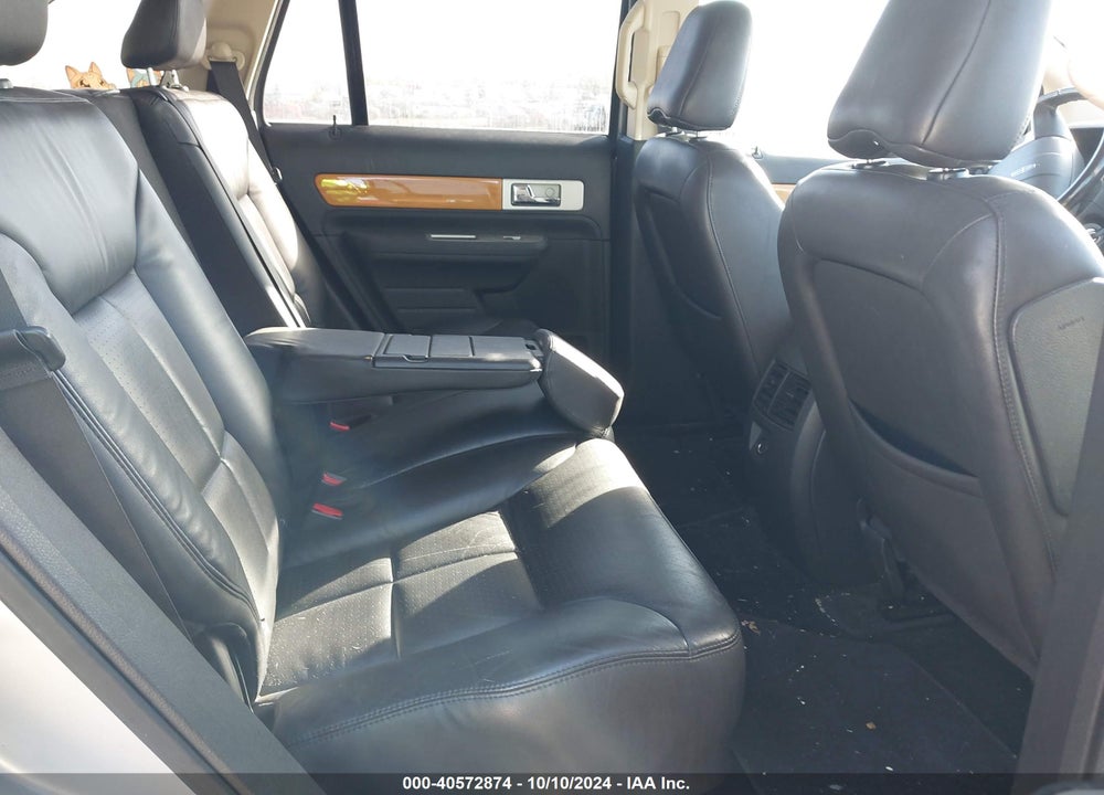 2010 LINCOLN MKX VIN: 2LMDJ6JC3ABJ25164