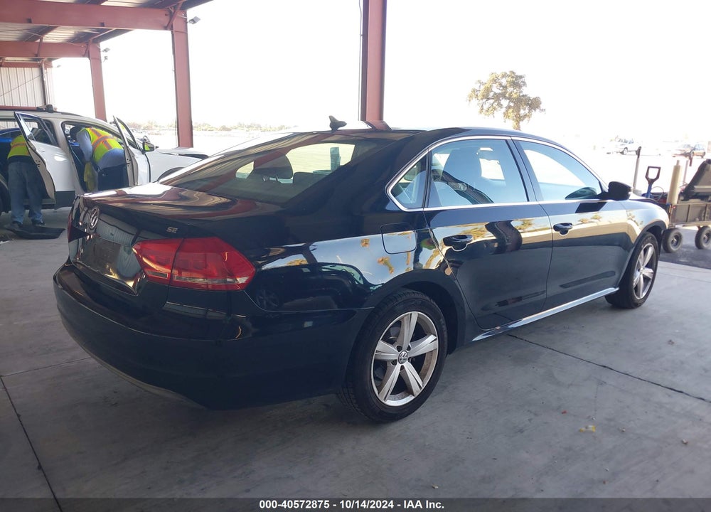 2013 VOLKSWAGEN PASSAT 2.5L SE VIN: 1VWBP7A36DC064938