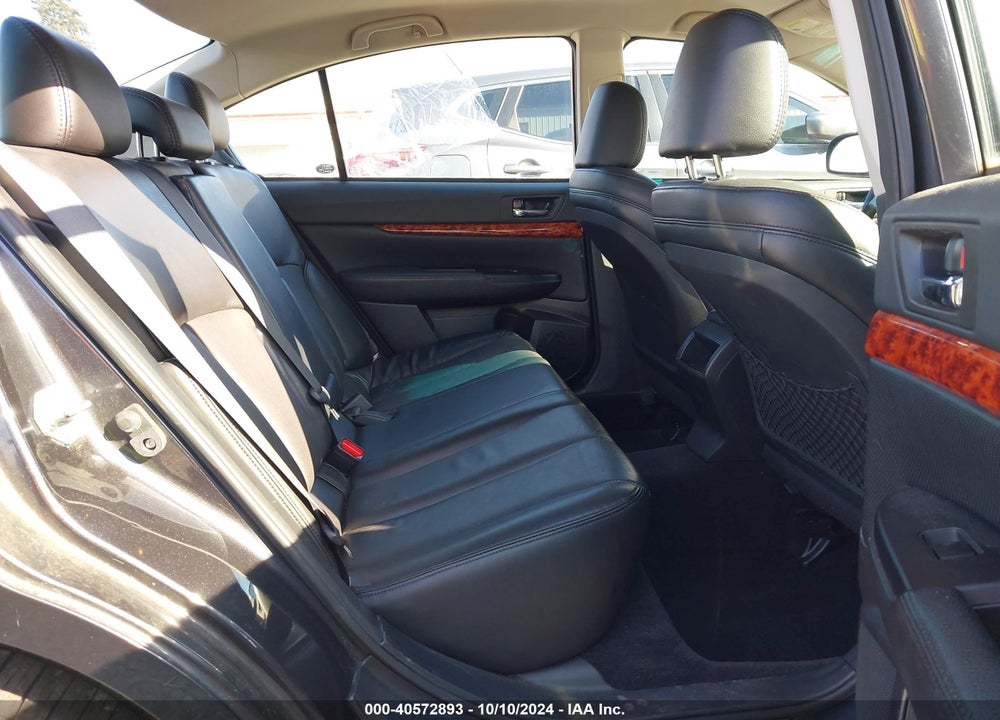 2010 SUBARU LEGACY 2.5I LIMITED VIN: 4S3BMBJ62A3234829