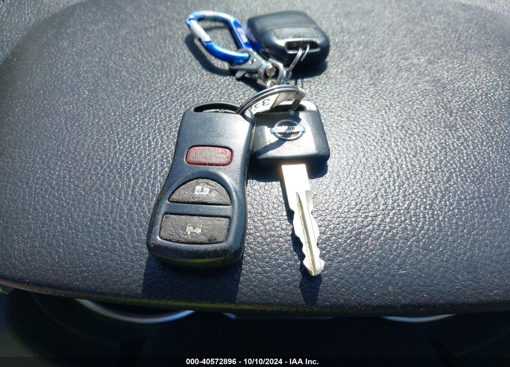 2008 NISSAN VERSA 1.8S VIN: 3N1BC11E08L402375