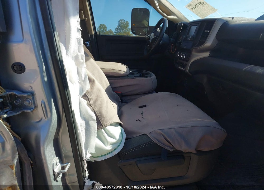 2020 RAM 2500 TRADESMAN 4X4 6'4 BOX VIN: 3C6UR5CL4LG267031