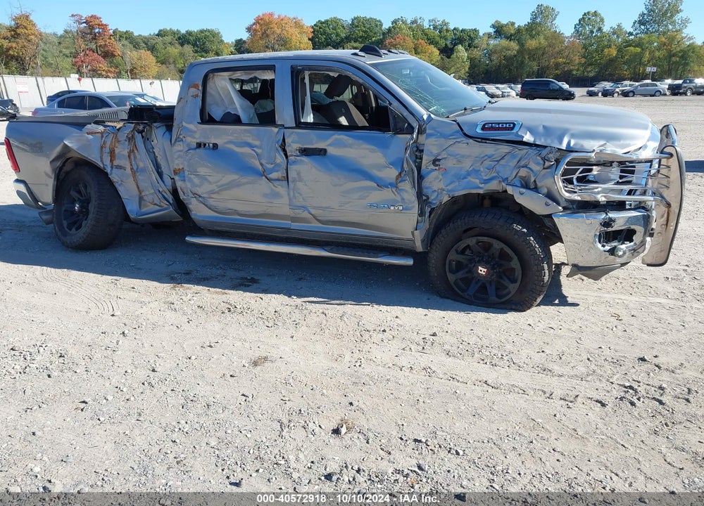2020 RAM 2500 TRADESMAN 4X4 6'4 BOX VIN: 3C6UR5CL4LG267031