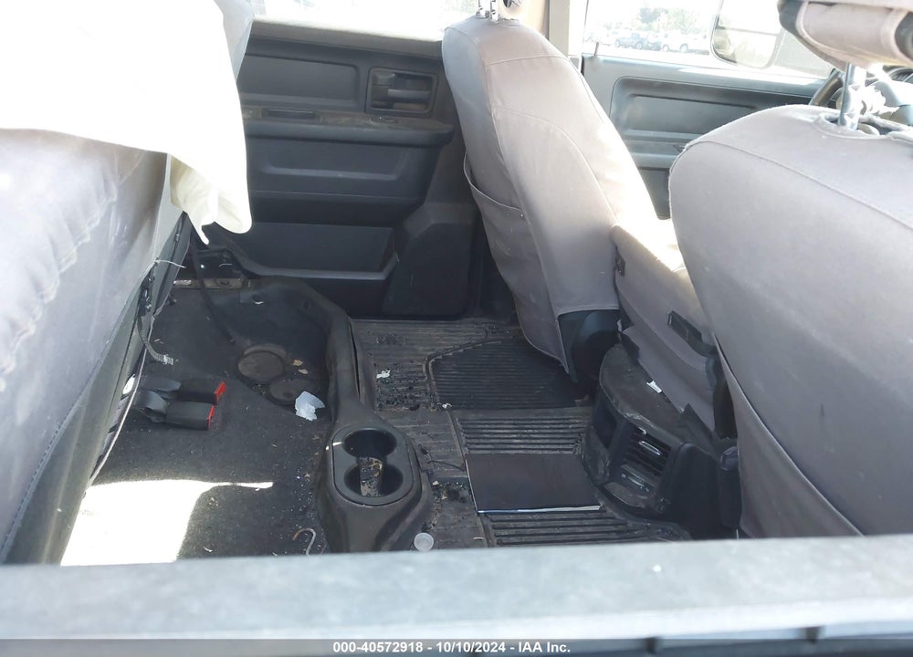 2020 RAM 2500 TRADESMAN 4X4 6'4 BOX VIN: 3C6UR5CL4LG267031
