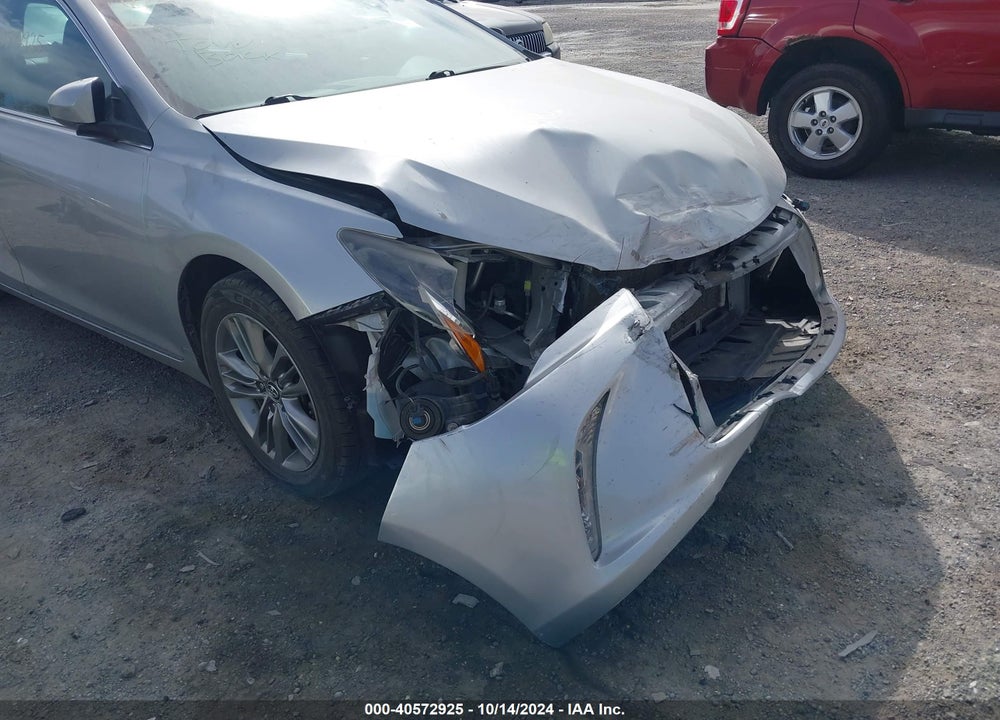 2015 TOYOTA CAMRY SE VIN: 4T1BF1FK3FU045730