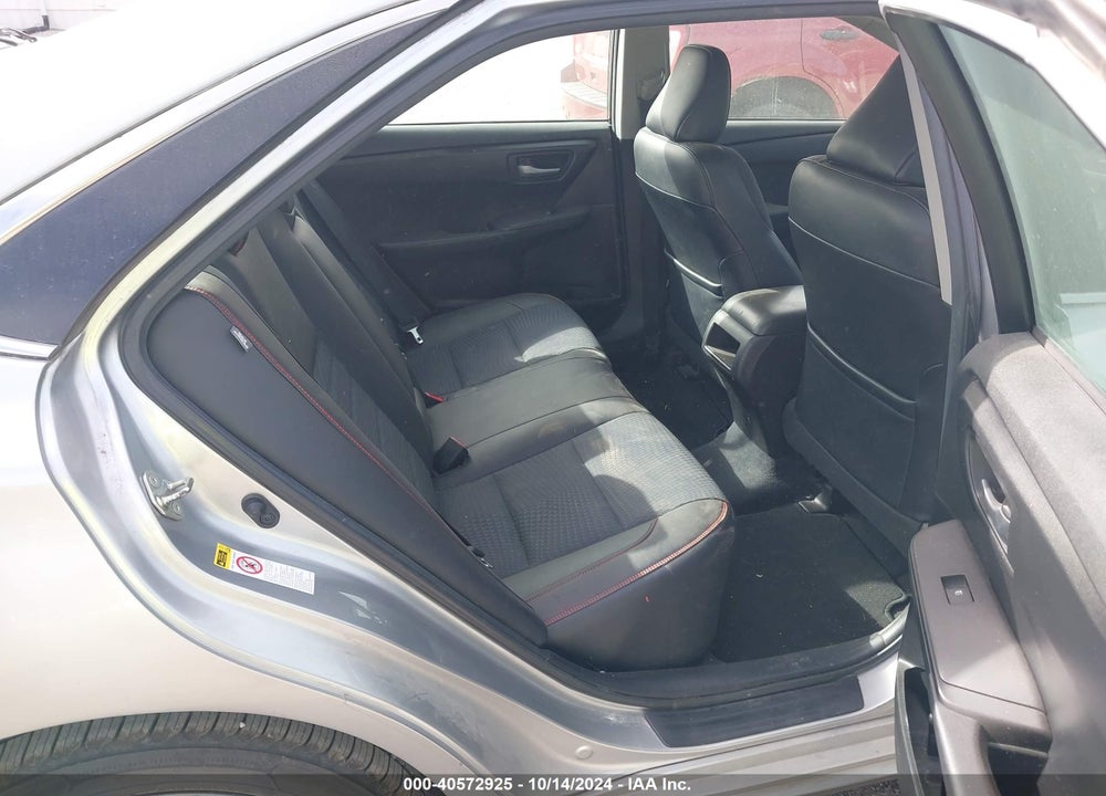 2015 TOYOTA CAMRY SE VIN: 4T1BF1FK3FU045730