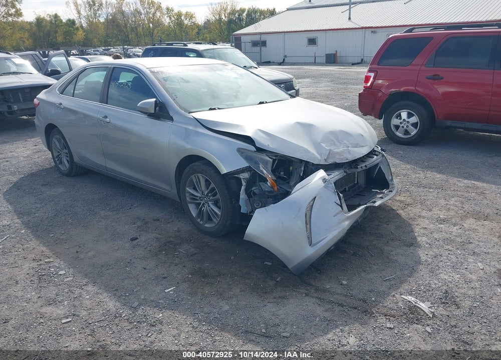 2015 TOYOTA CAMRY SE VIN: 4T1BF1FK3FU045730