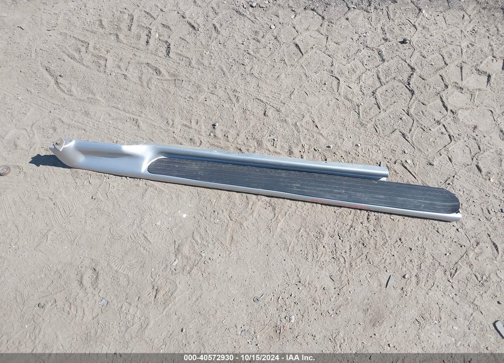 2010 CHEVROLET EXPRESS 1500 UPFITTER VIN: 1GBUGEB42A1110400