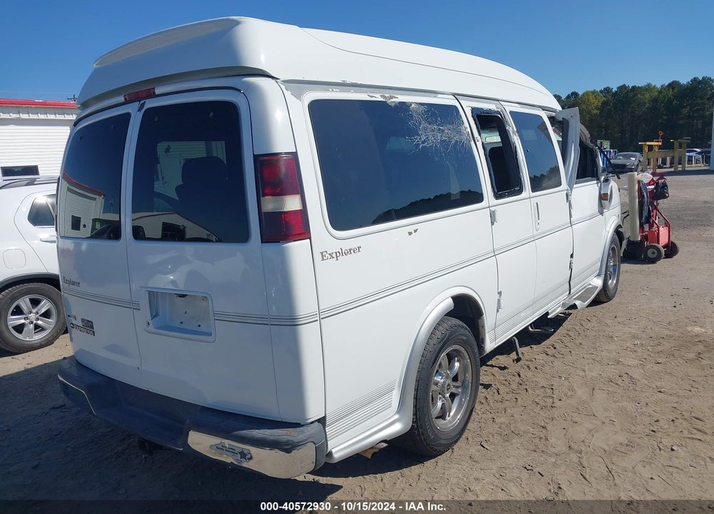 2010 CHEVROLET EXPRESS 1500 UPFITTER VIN: 1GBUGEB42A1110400