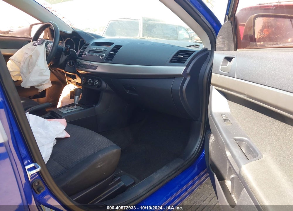 2008 MITSUBISHI LANCER DE/ES VIN: JA3AU26U98U040210