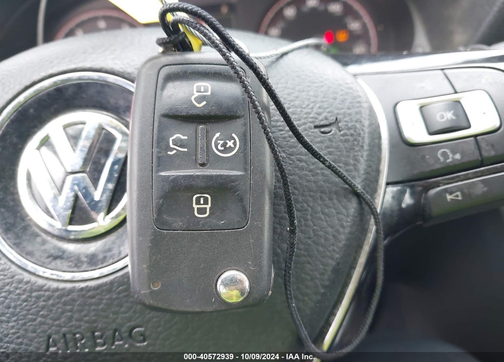 2020 VOLKSWAGEN PASSAT 2.0T SE VIN: 1VWSA7A3XLC017606