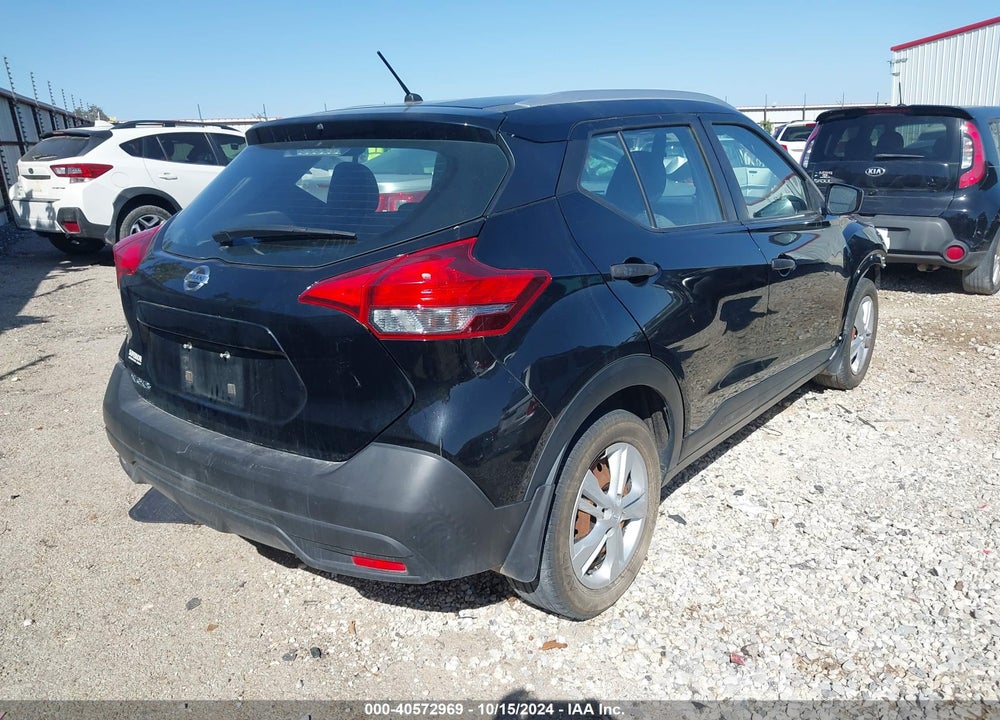 2019 NISSAN KICKS S VIN: 3N1CP5CUXKL559813