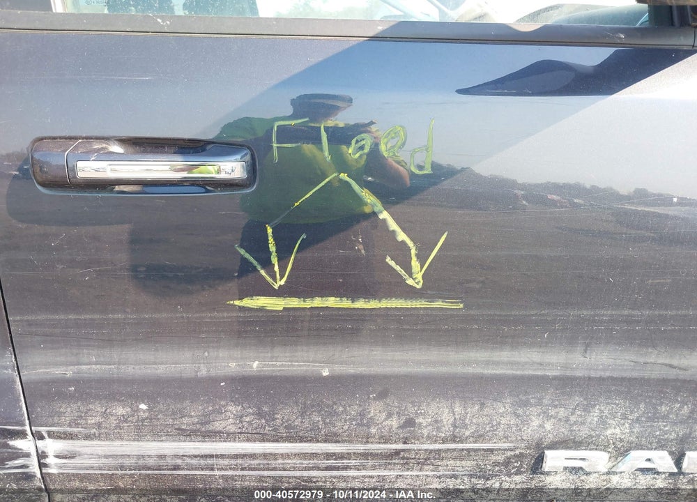 2019 RAM 1500 VIN: 1C6SRFFT5KN699304