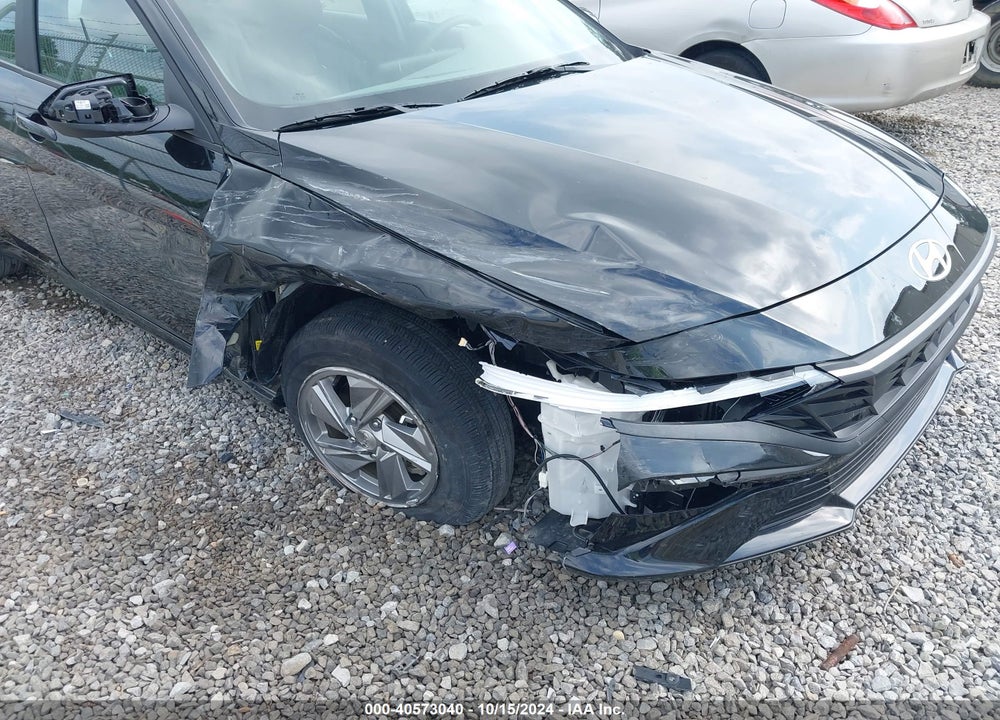 2024 HYUNDAI ELANTRA SE VIN: KMHLL4DG9RU787647