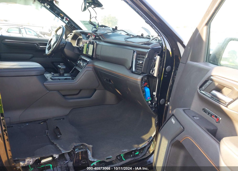 2023 GMC SIERRA 1500 4WD SHORT BOX AT4 VIN: 1GTUUEE84PZ128622