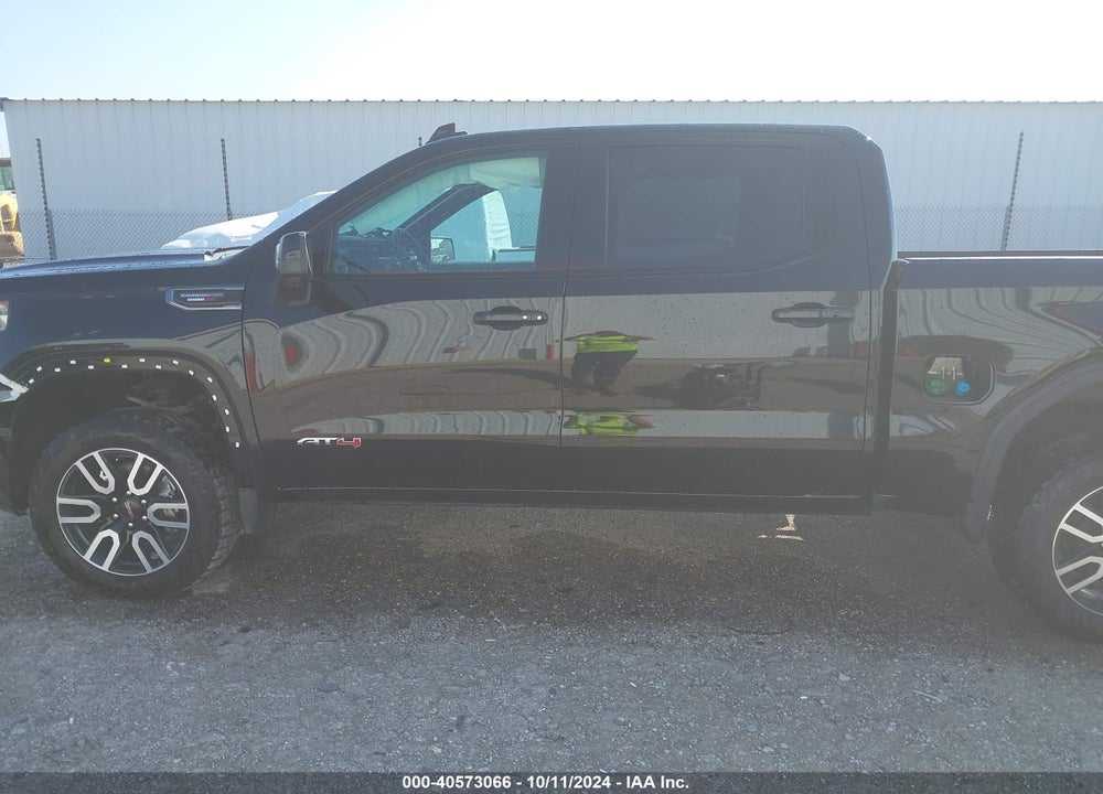 2023 GMC SIERRA 1500 4WD SHORT BOX AT4 VIN: 1GTUUEE84PZ128622