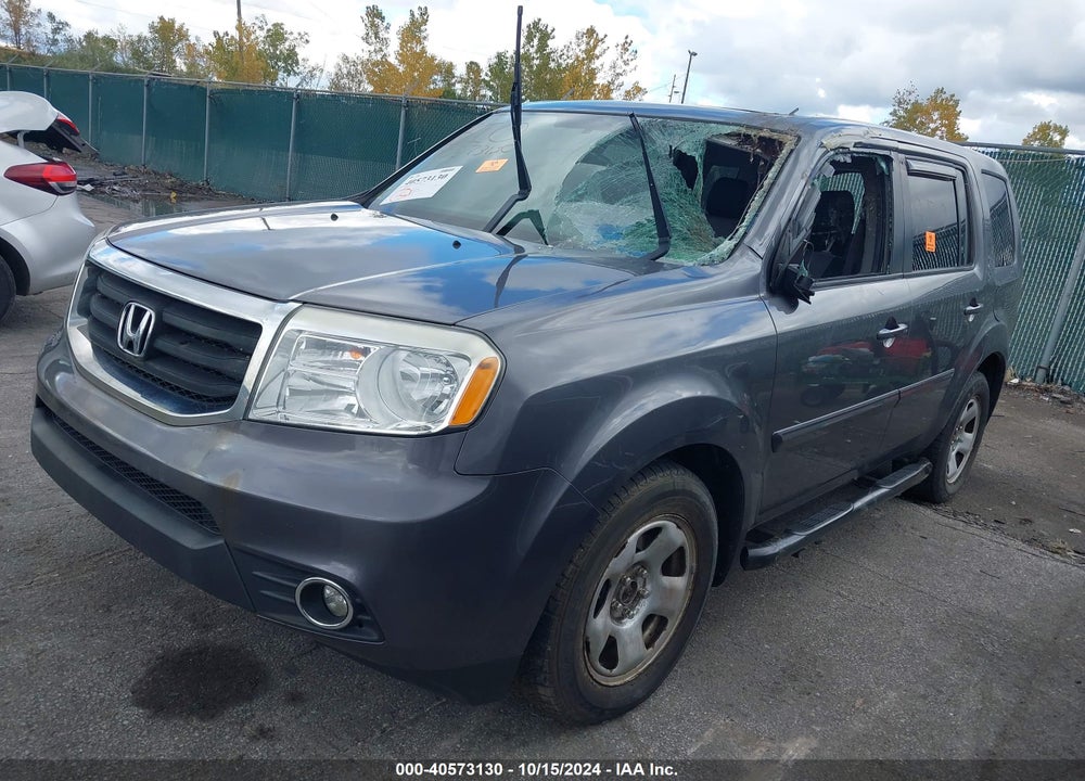 2015 HONDA PILOT SE VIN: 5FNYF4H33FB047122