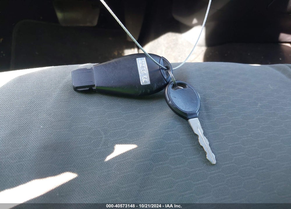 2013 RAM 1500 TRADESMAN VIN: 1C6RR7KP9DS684242