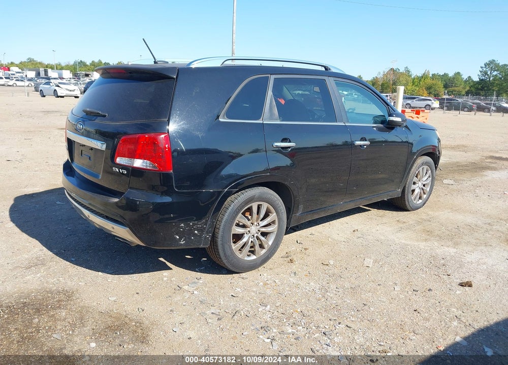 2011 KIA SORENTO SX V6 VIN: 5XYKW4A27BG160713
