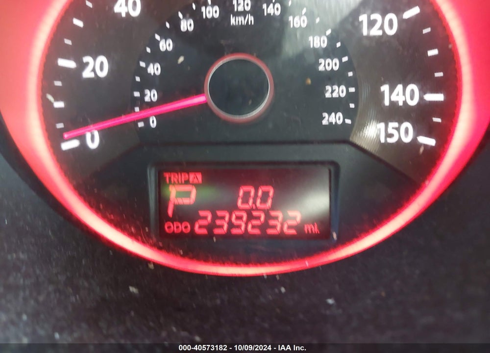 2011 KIA SORENTO SX V6 VIN: 5XYKW4A27BG160713
