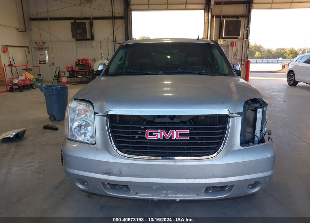 2012 GMC YUKON XL 1500 DENALI VIN: 1GKS2MEFXCR174573