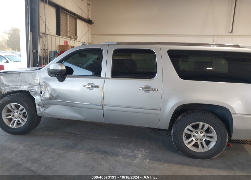 2012 GMC YUKON XL 1500 DENALI VIN: 1GKS2MEFXCR174573