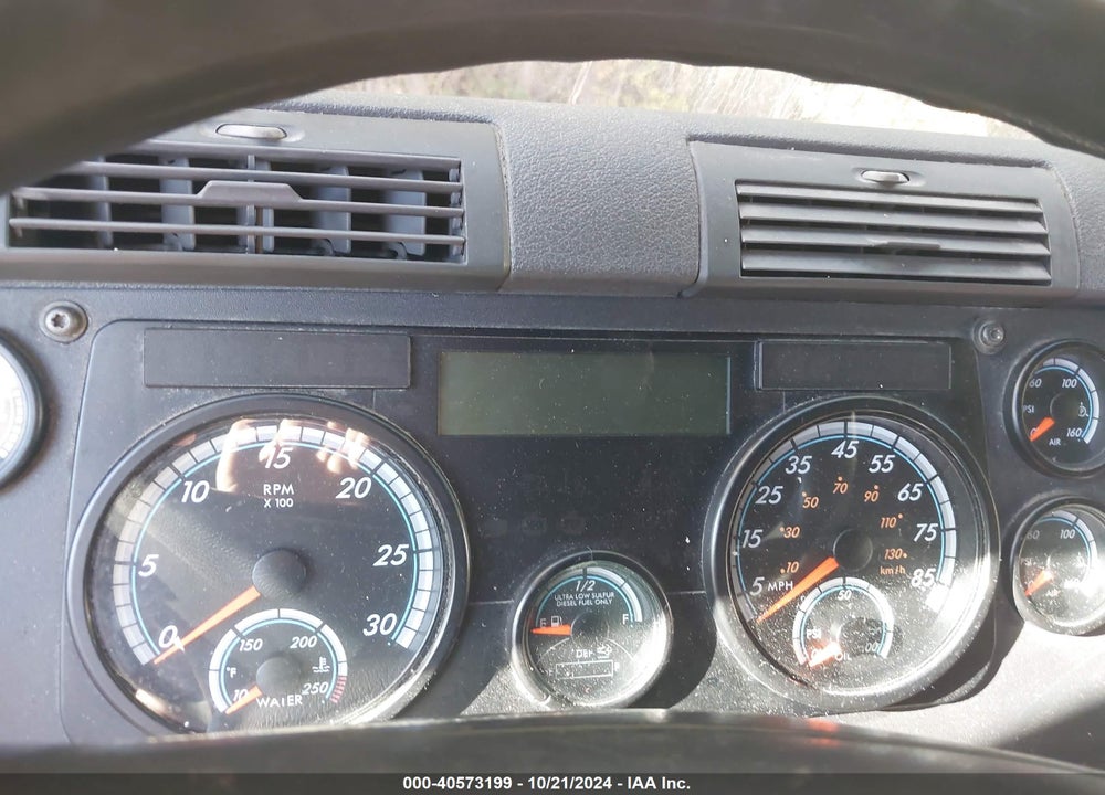 2014 FREIGHTLINER CASCADIA 125 VIN: 1FUJGLDR2ELBE8612