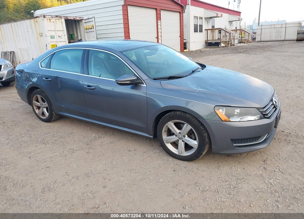 2012 VOLKSWAGEN PASSAT 2.5L SE VIN: 1VWBP7A30CC033909