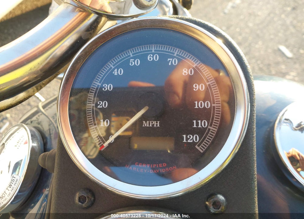 2002 HARLEY-DAVIDSON FXDL VIN: 1HD1GDV132Y312180