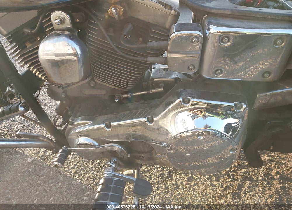 2002 HARLEY-DAVIDSON FXDL VIN: 1HD1GDV132Y312180