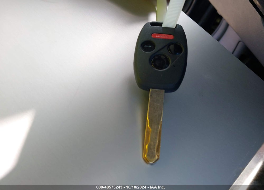 2006 HONDA ACCORD 2.4 LX VIN: 1HGCM56496A068049