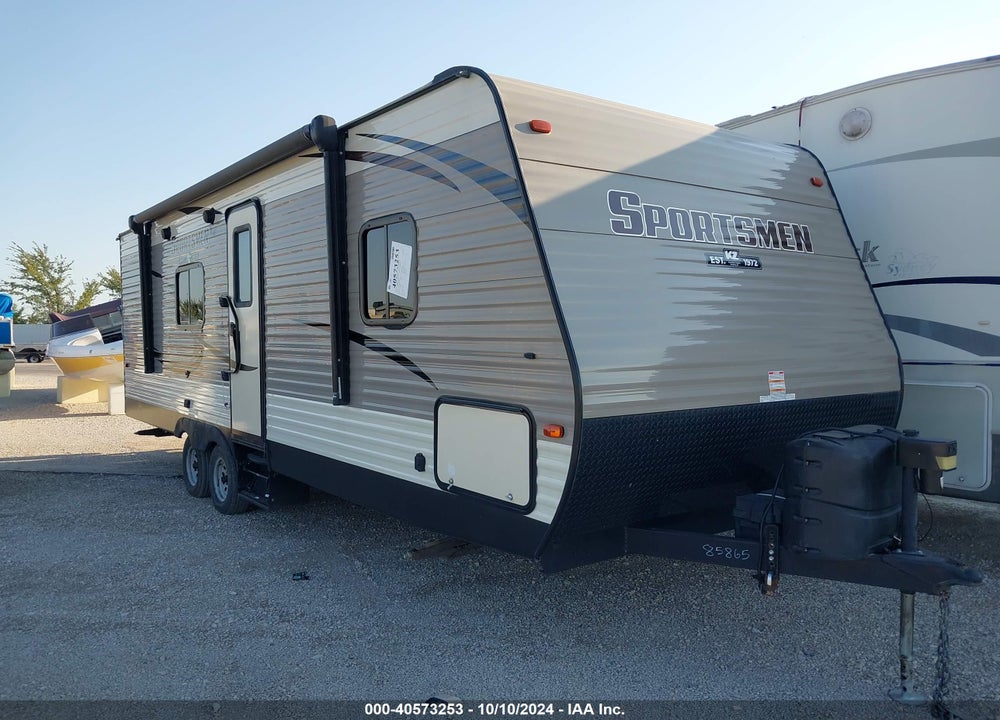 2017 SPORTSMEN KZ LE 260BHLE VIN: 4EZTU2624H5013627