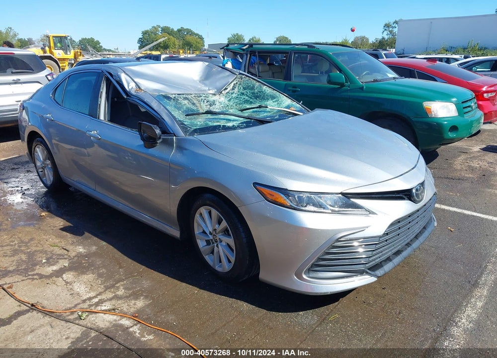2022 TOYOTA CAMRY LE VIN: 4T1C11AK4NU061430