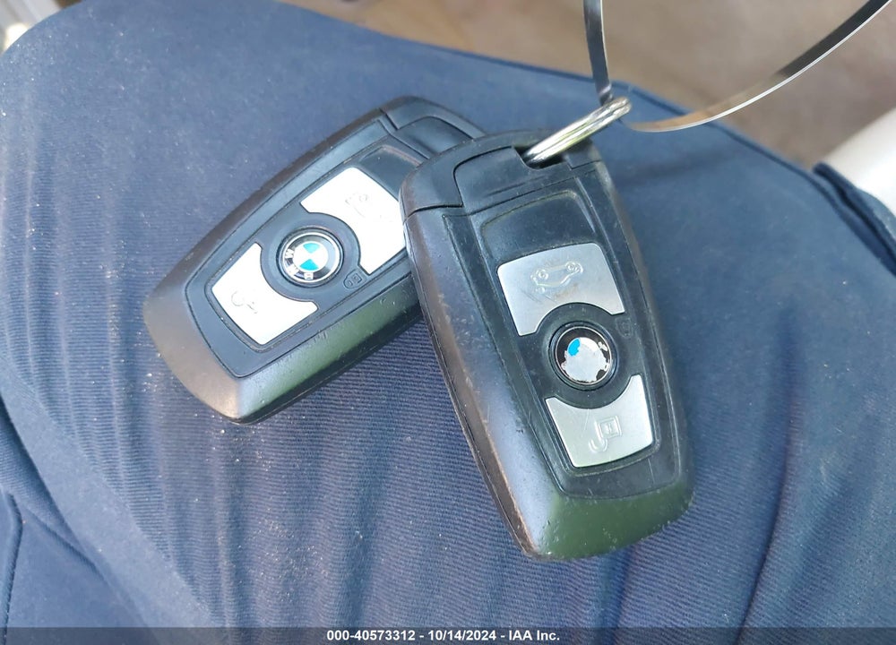 2013 BMW 328I VIN: WBA3A5G52DNP24531