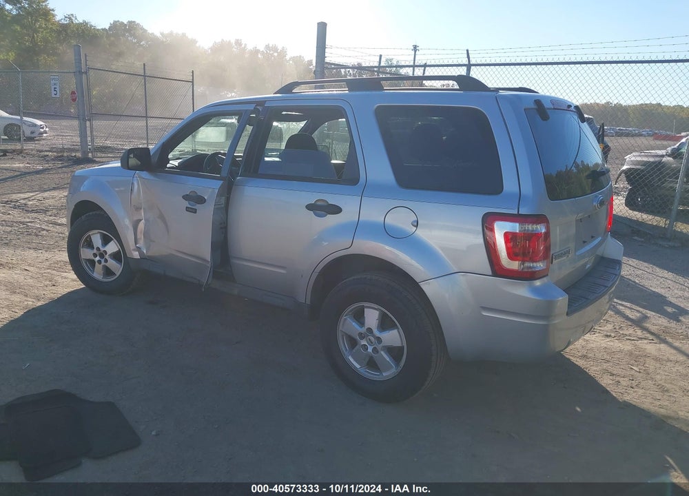 2010 FORD ESCAPE XLT VIN: 1FMCU0D79AKC99742