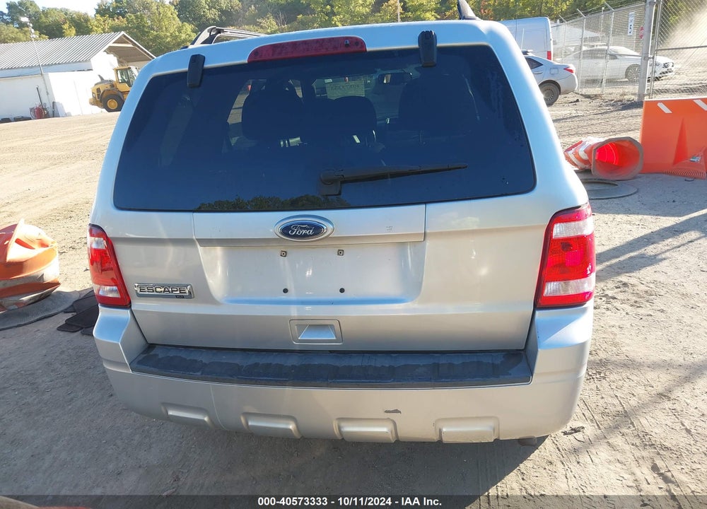 2010 FORD ESCAPE XLT VIN: 1FMCU0D79AKC99742