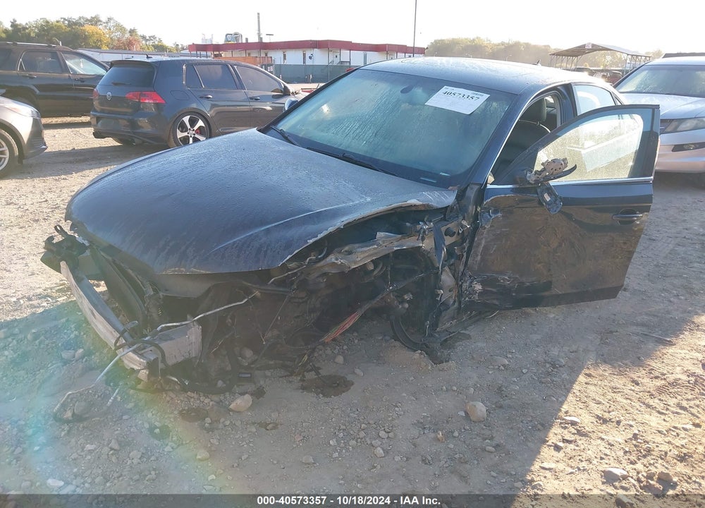2012 AUDI A4 2.0T PREMIUM VIN: WAUFFAFLXCN007249