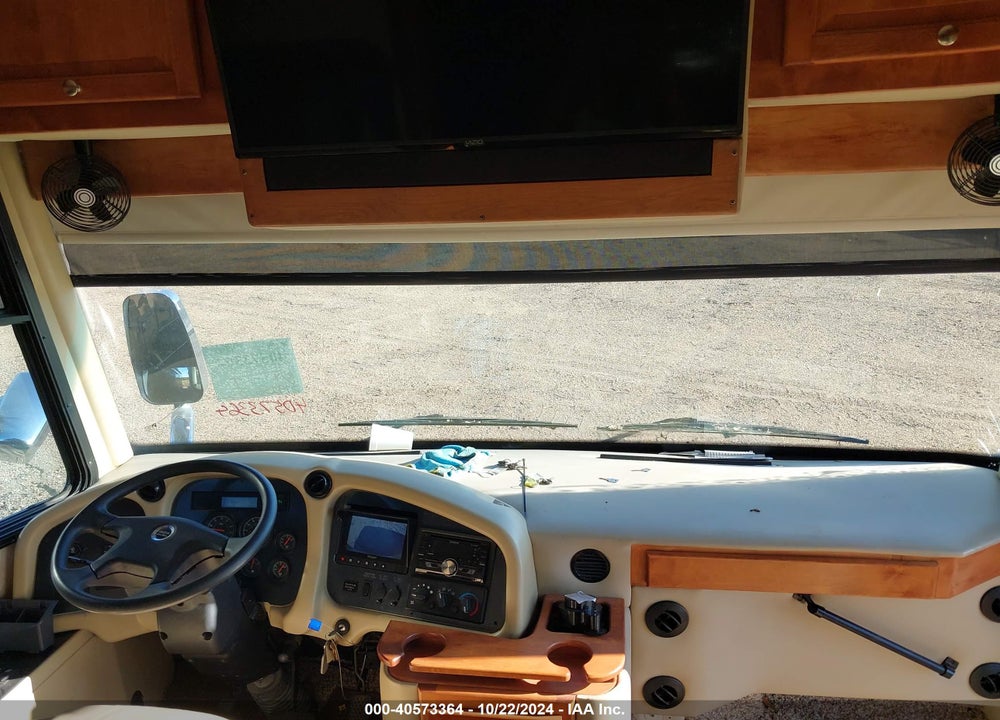 2007 FREIGHTLINER CHASSIS X LINE MOTOR HOME VIN: 4UZAB2DC07CZ28975