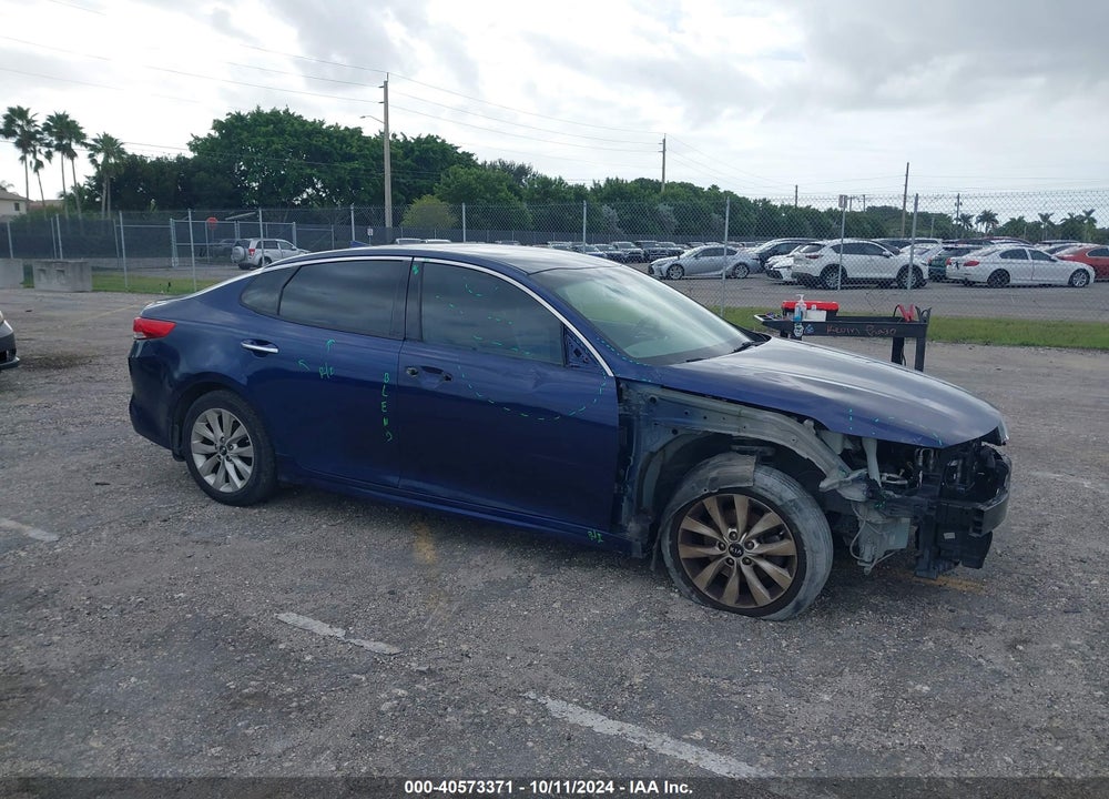 2016 KIA OPTIMA EX VIN: 5XXGU4L33GG114762