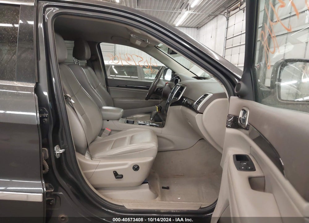 2011 JEEP GRAND CHEROKEE LAREDO VIN: 1J4RR4GG4BC525758