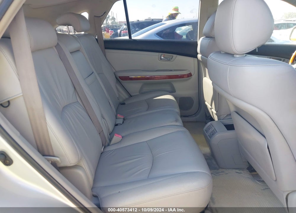 2004 LEXUS RX 330 VIN: JTJGA31U540030743