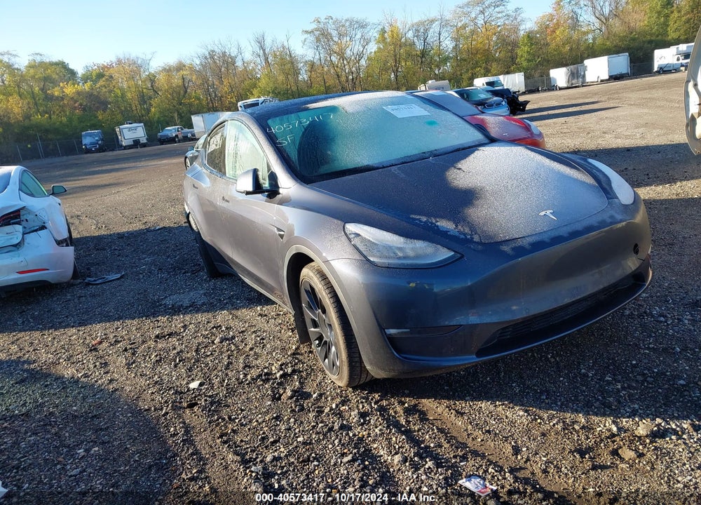 2022 TESLA MODEL Y LONG RANGE DUAL MOTOR ALL-WHEEL DRIVE VIN: 7SAYGAEE6NF389330