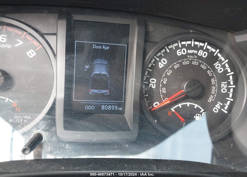 2019 TOYOTA TACOMA SR VIN: 5TFAX5GN8KX144193