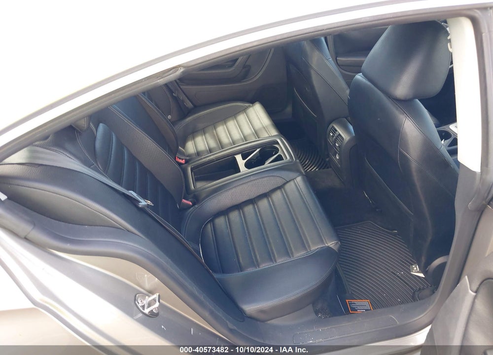 2010 VOLKSWAGEN CC VIN: WVWMP7AN1AE548142